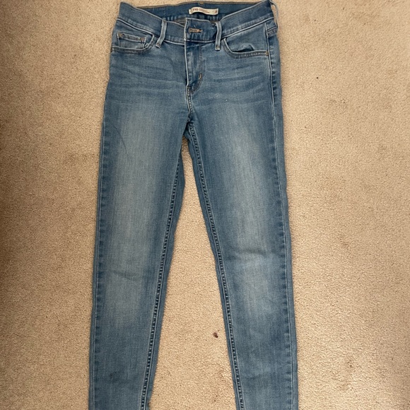 Blue Levi’s skinny jeans - Picture 2 of 3